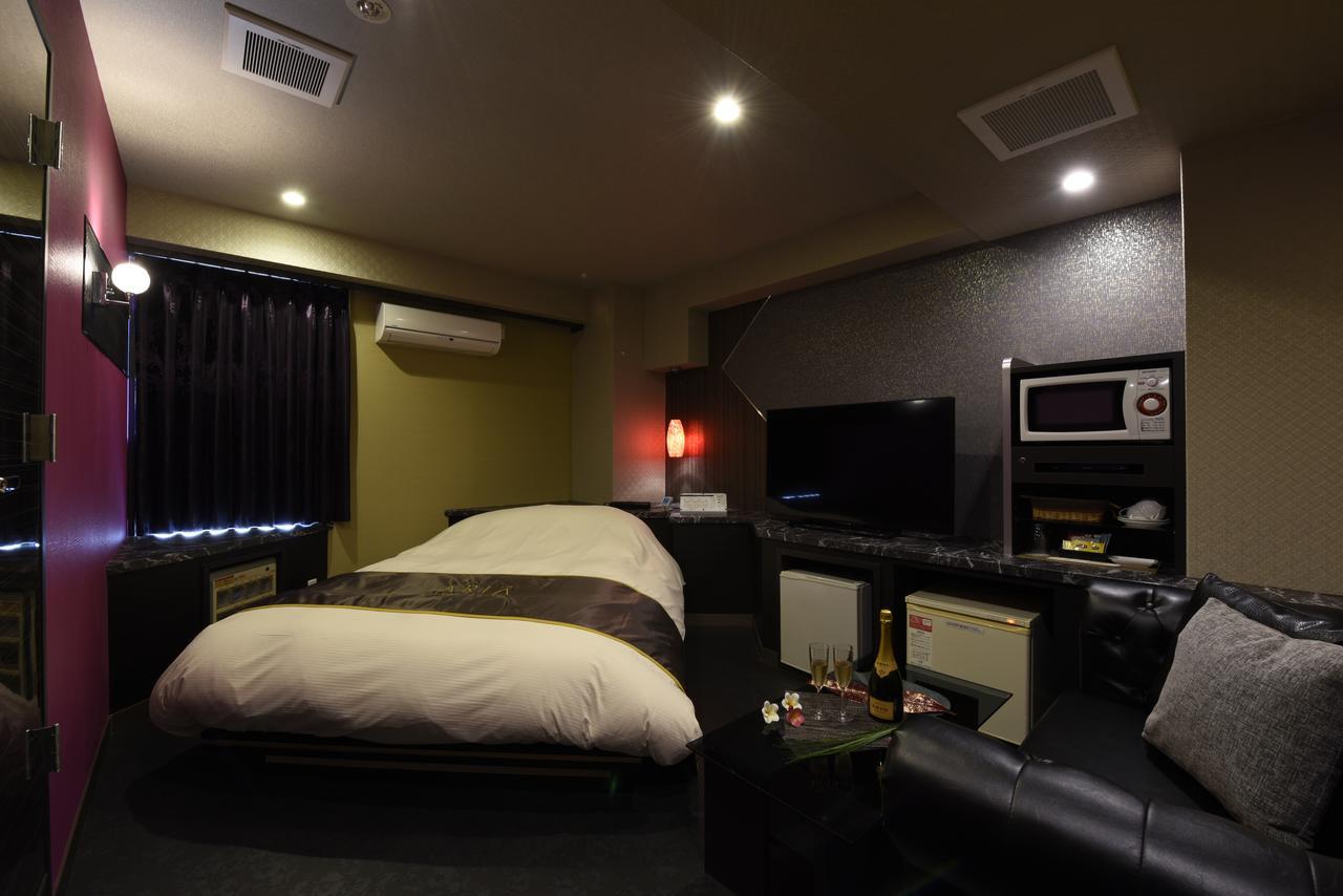 Hotel Aria (Adults Only) Chiba Exterior photo